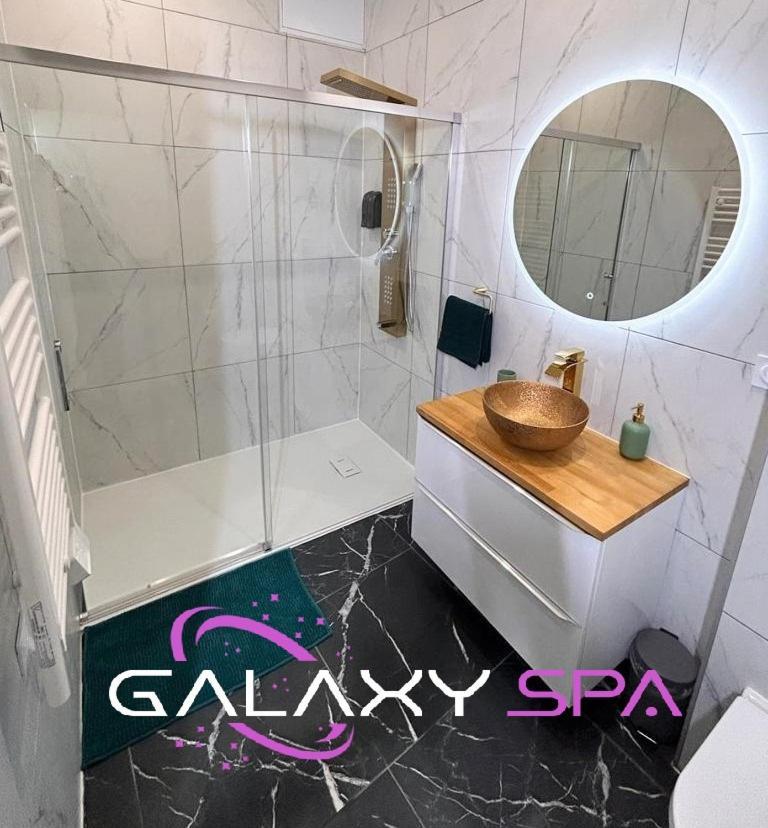 Galaxy Spa - Suite Jupiter Jacuzzi Privatif Champigneulles Εξωτερικό φωτογραφία