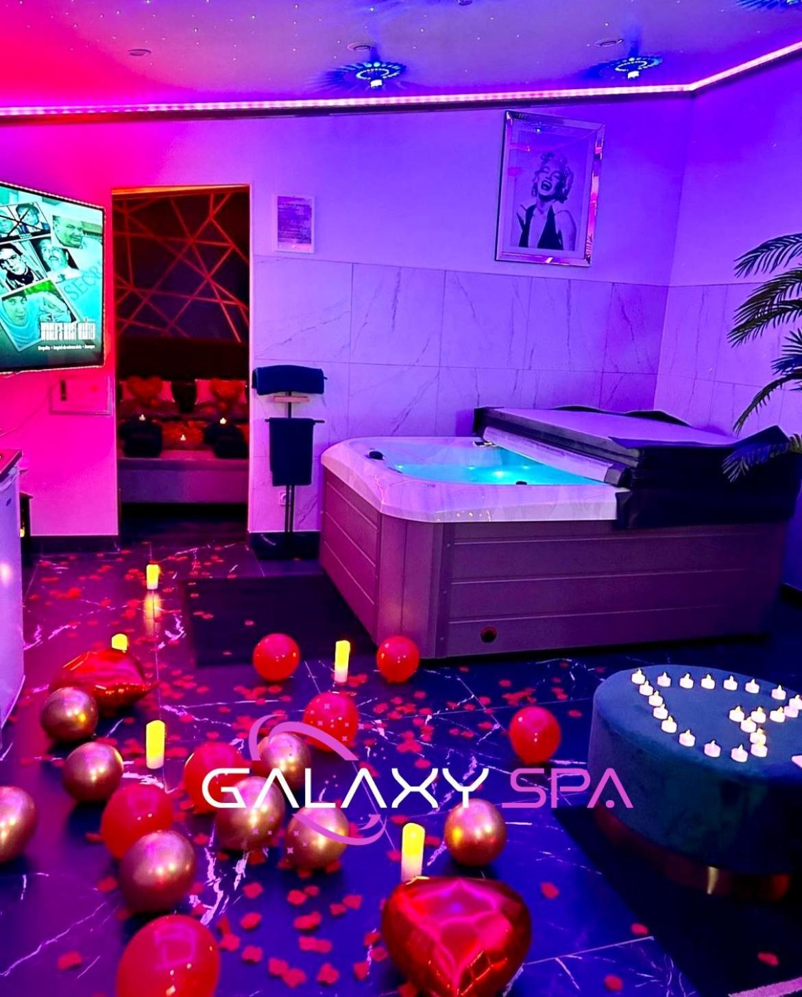Galaxy Spa - Suite Jupiter Jacuzzi Privatif Champigneulles Εξωτερικό φωτογραφία