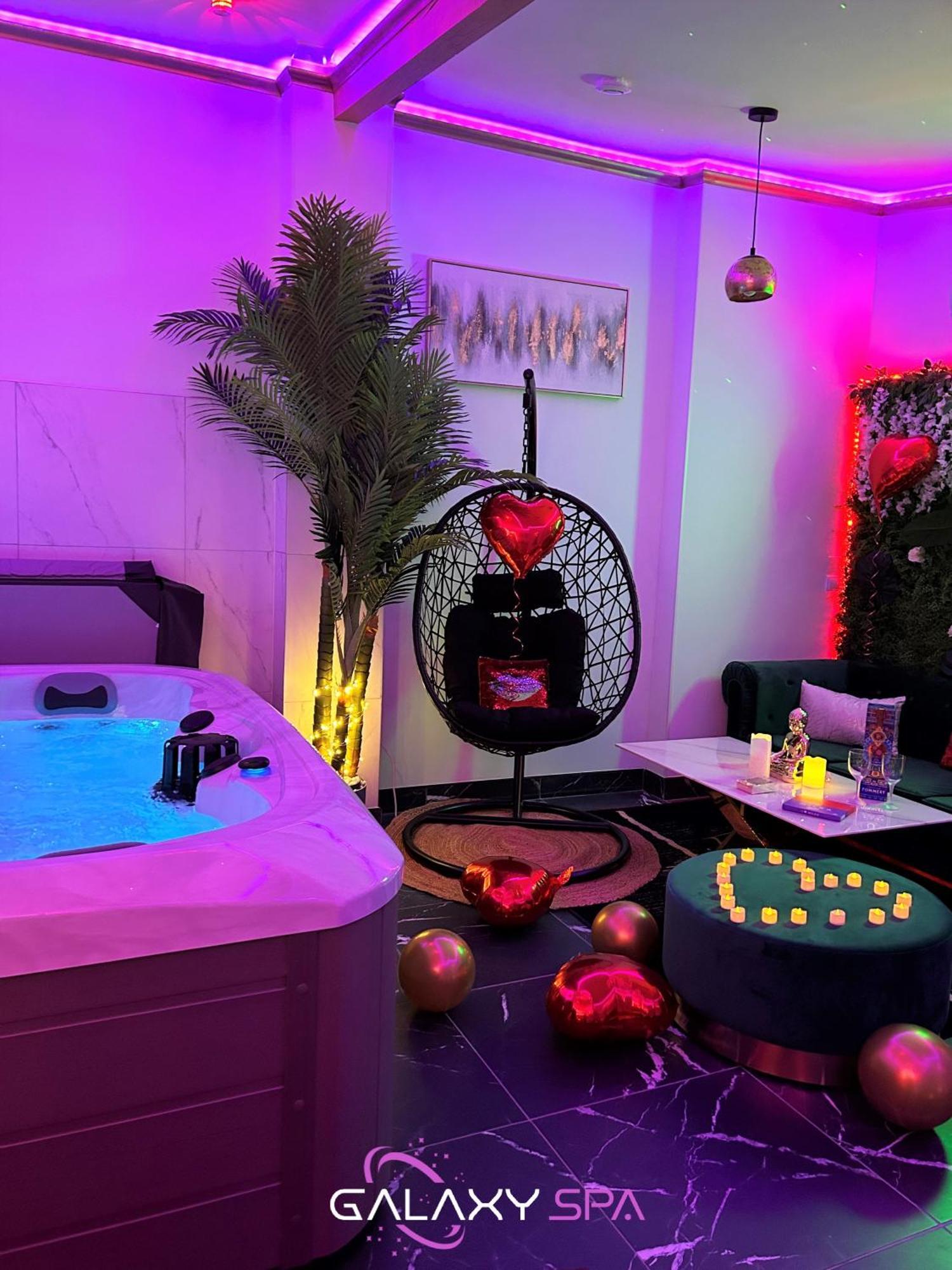Galaxy Spa - Suite Jupiter Jacuzzi Privatif Champigneulles Εξωτερικό φωτογραφία